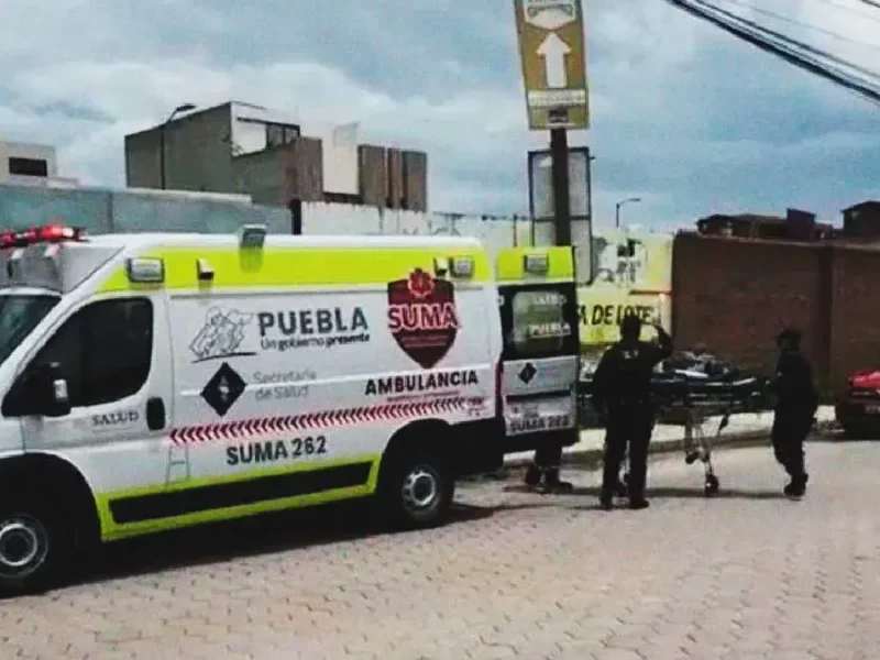 Atropellan a un indigente en Cuautlancingo y lo dejan abandonado en la vía pública