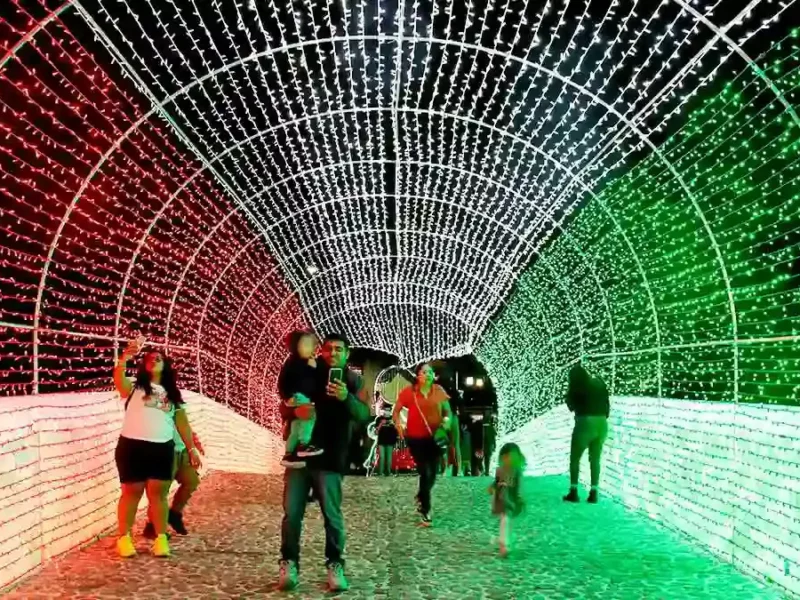 Colocarán seis mil adornos de fiestas patrias en el Centro Histórico de Puebla