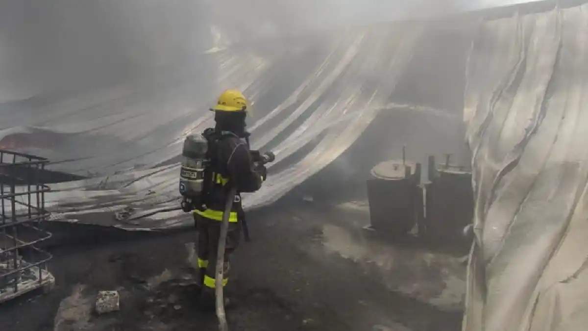 Destaca labor de bomberos de San Andrés Cholula en incendio ocurrido en Atzompa