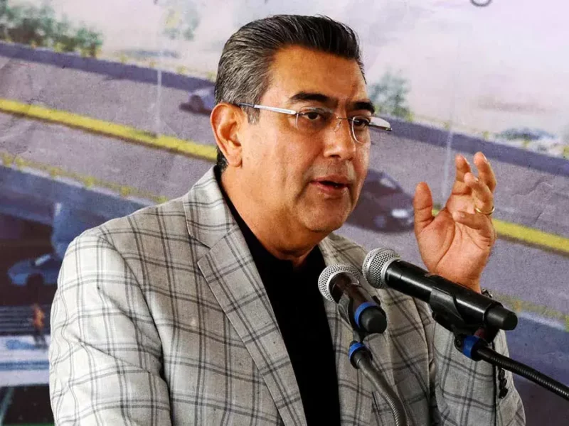 Sergio Salomón Céspedes pide respetar a las instituciones tras resultado electoral en Chignahuapan 