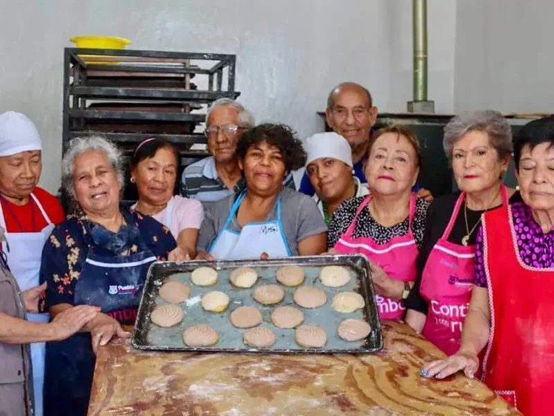 SMDIF invita a las personas adultas mayores a inscribirse al taller de panadería