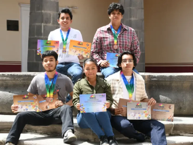 Estudiantes BUAP obtienen primeros lugares en la Olimpiada Internacional de Matemáticas de Singapur