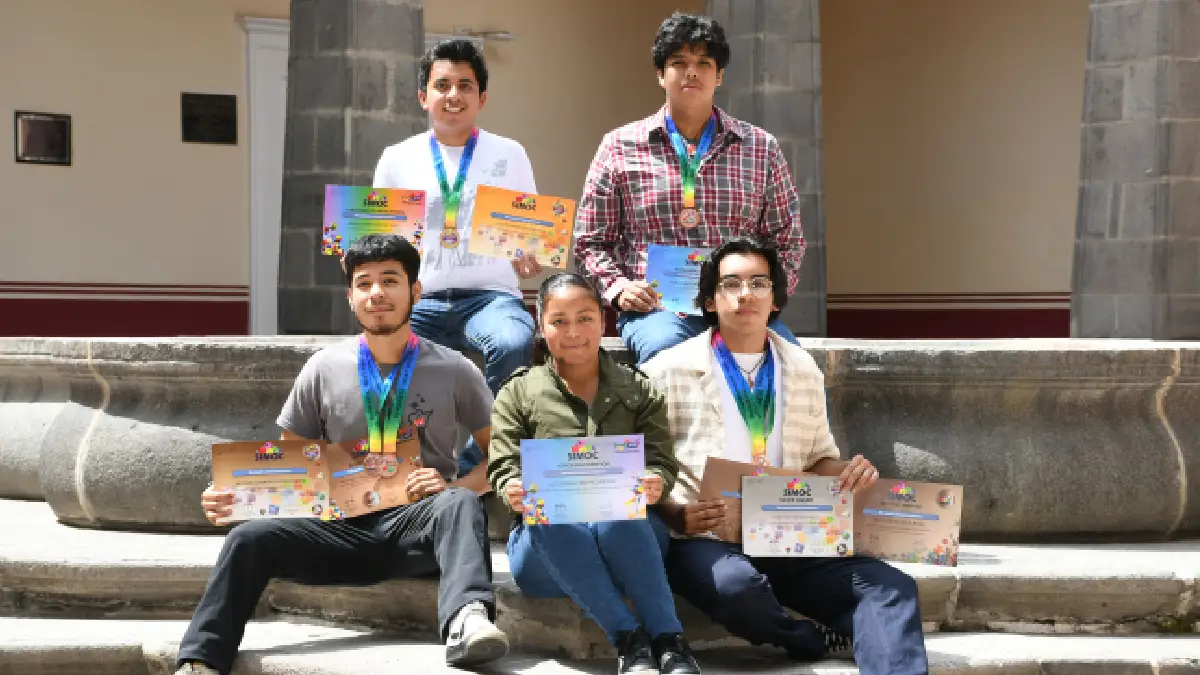 Estudiantes BUAP obtienen primeros lugares en la Olimpiada Internacional de Matemáticas de Singapur