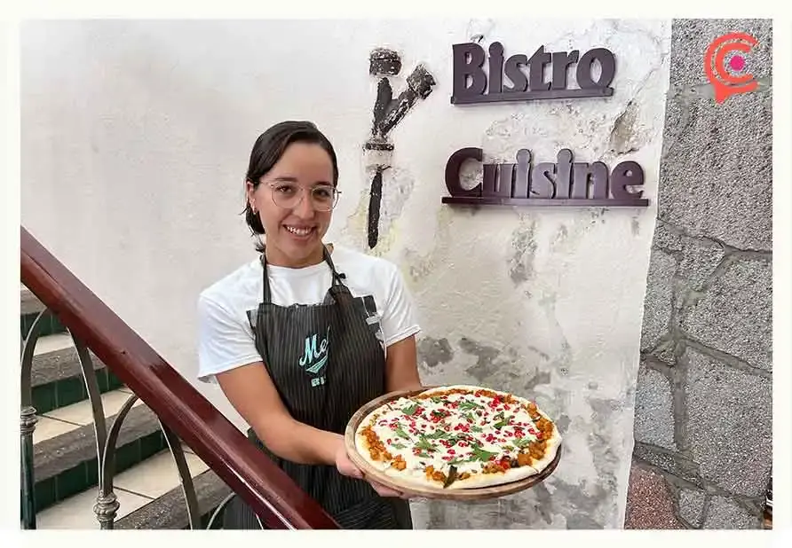 Restaurante Mel’s Bistro en Puebla ofrece la deliciosa Pizza de Nogada