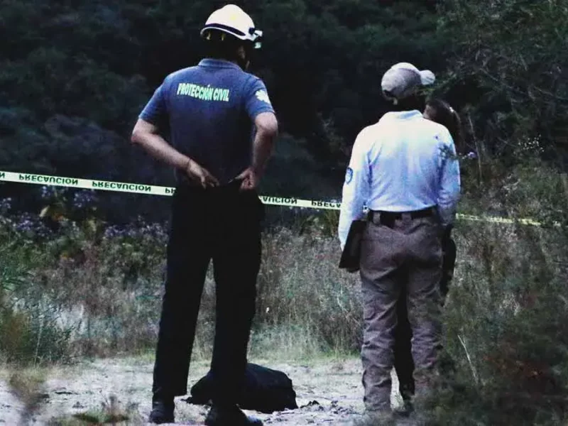 Encuentran cadáver de un hombre con huellas de violencia en terrenos de cultivo en Acatzingo