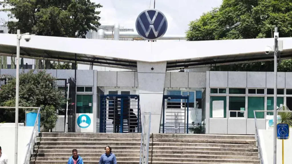 Volkswagen Puebla anunció paro técnico, en medio de negociación contractual 2024 