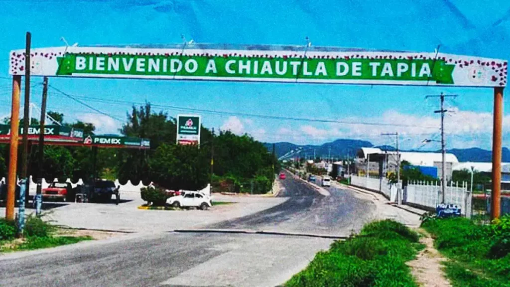 A balazos, asesinan a tres hombres tras salir de un baile en Chiautla de Tapia