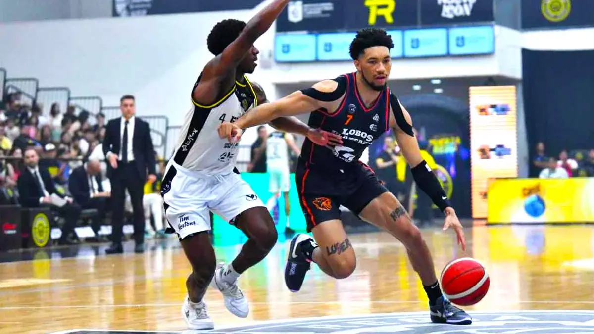 Fuerza Regia derrota a Lobos Plateados y se mantienen como líderes de la LNBP  