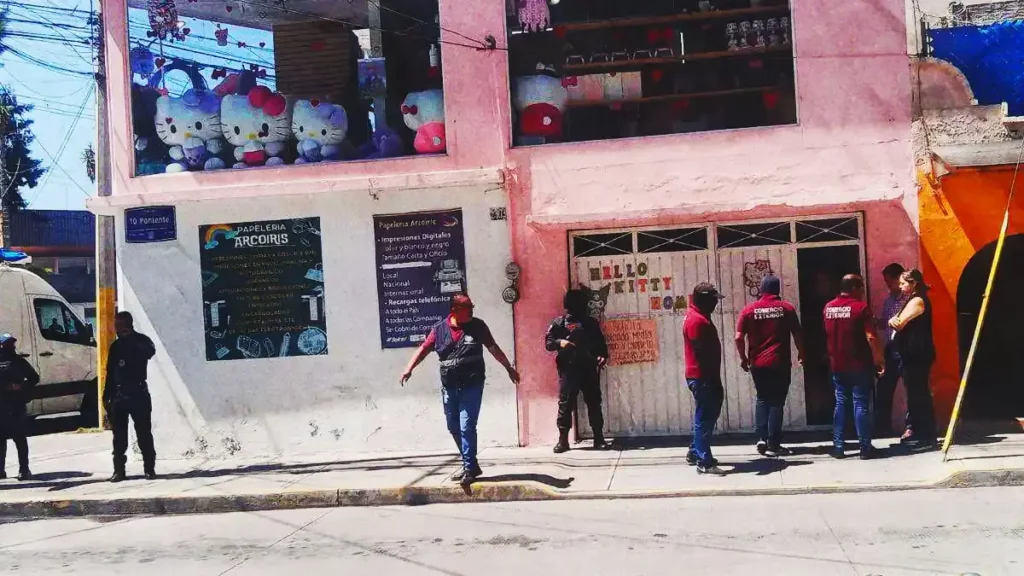 Decomisan productos y dejan vacía la Hello Kitty Home de Puebla 