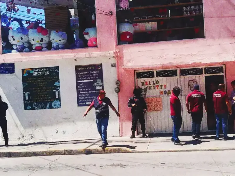 Decomisan productos y dejan vacía la Hello Kitty Home de Puebla 