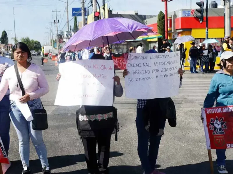 UPVA “28 de Octubre” realizan bloqueos intermitentes en Puebla; gobierno descarta cierre de vialidades