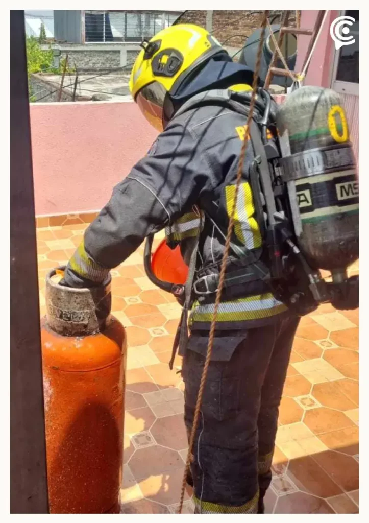 Fuga de gas causó explosión en Nueva Aurora, Puebla; corporaciones de vulcanos mitigaron el riesgo