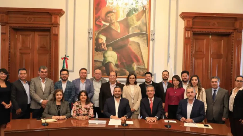 Se instala comisión de transición municipal en el Ayuntamiento de Puebla