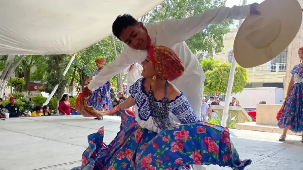 Éxito rotundo el domingo cultural “Texmeluquenses; mujeres y hombres de gran corazón”