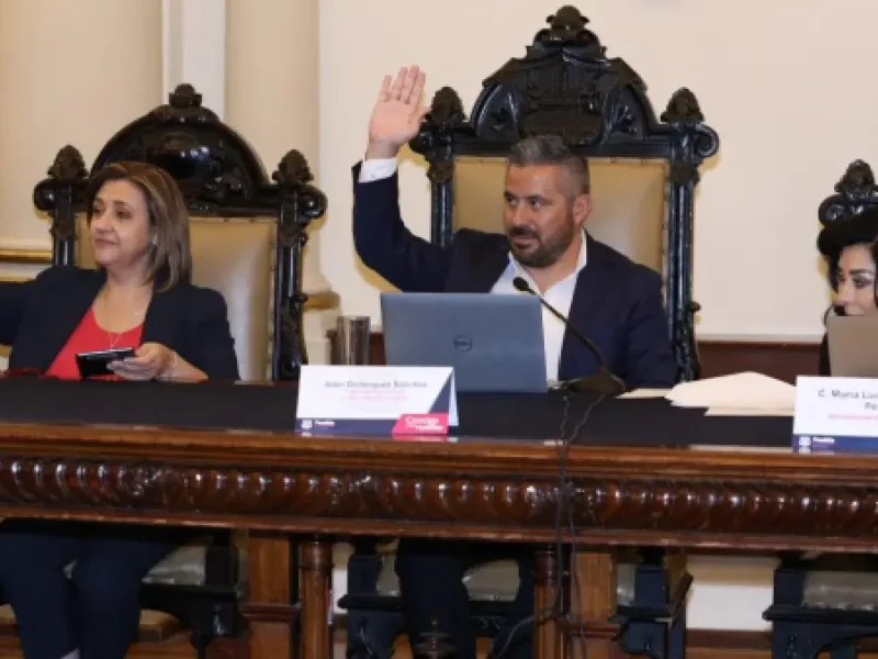 Cabildo poblano aprueba reformas para venta de bebidas alcohólicas