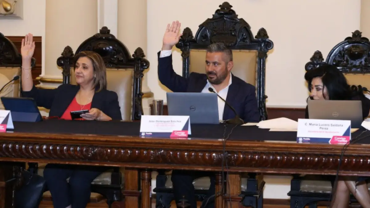 Cabildo poblano aprueba reformas para venta de bebidas alcohólicas