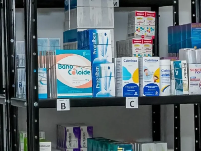 SMDIF Puebla abre farmacia de la unidad médica integral