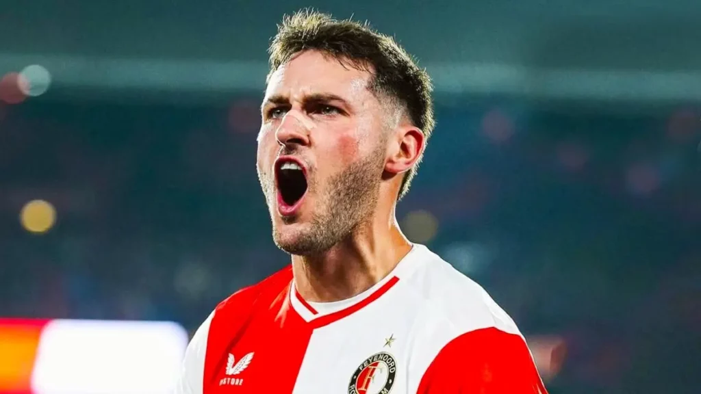 Estos serán los juegos de Santiago Giménez en la UEFA Champions League 2024-2025