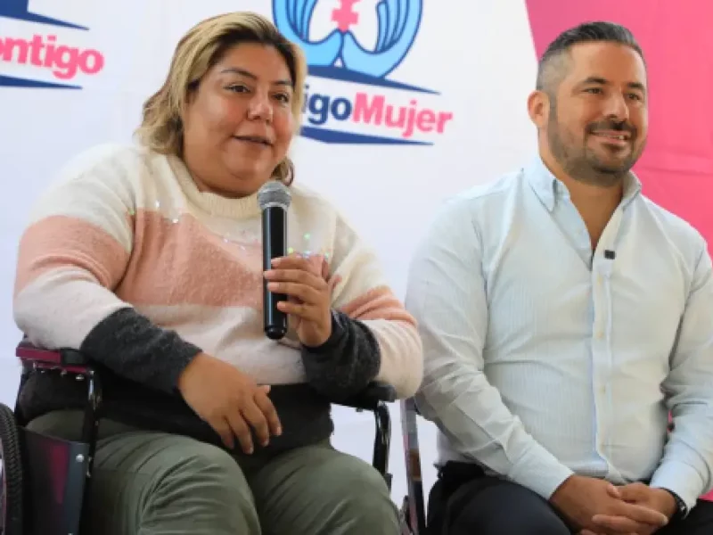 Realiza Ayuntamiento de Puebla segunda entrega de 300 aparatos funcionales y auditivos