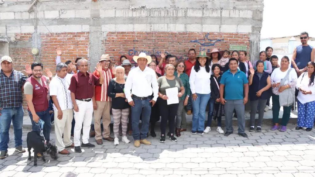 Ariadna Ayala apoya economía de atlixquenses y promueve cuidado del medio ambiente