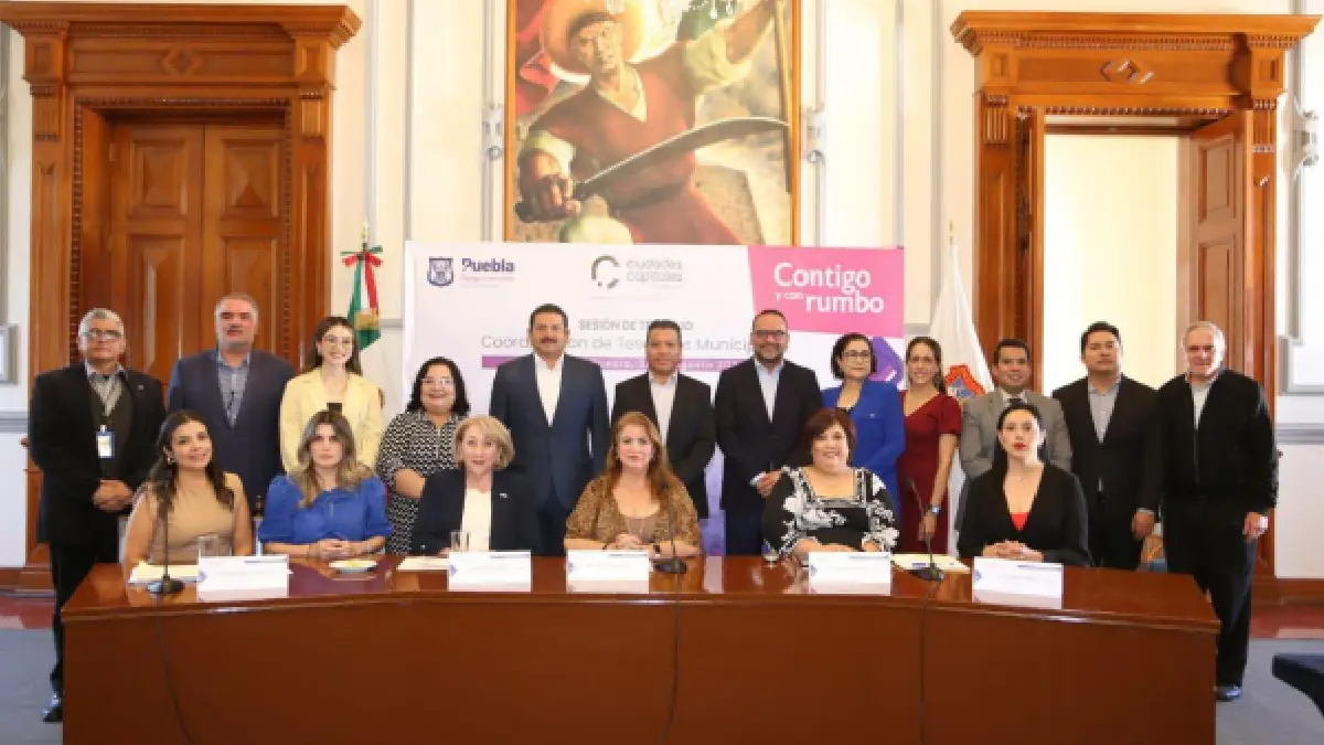 Ayuntamiento de Puebla sede de la sesión de trabajo de tesoreros municipales de ciudades capitales 2024