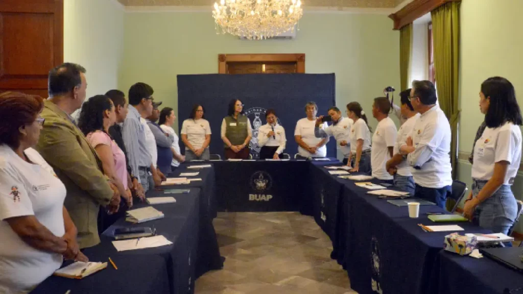 En la BUAP se discuten los avances en México del Programa Doctores de los Suelos de la FAO