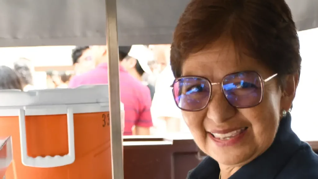 Rectora María Lilia Cedillo inicia entrega de Becas Alimenticias