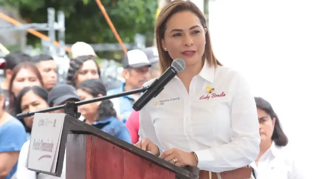 Encabeza Gaby Bonilla Jornada Incluyente en Coxcatlán