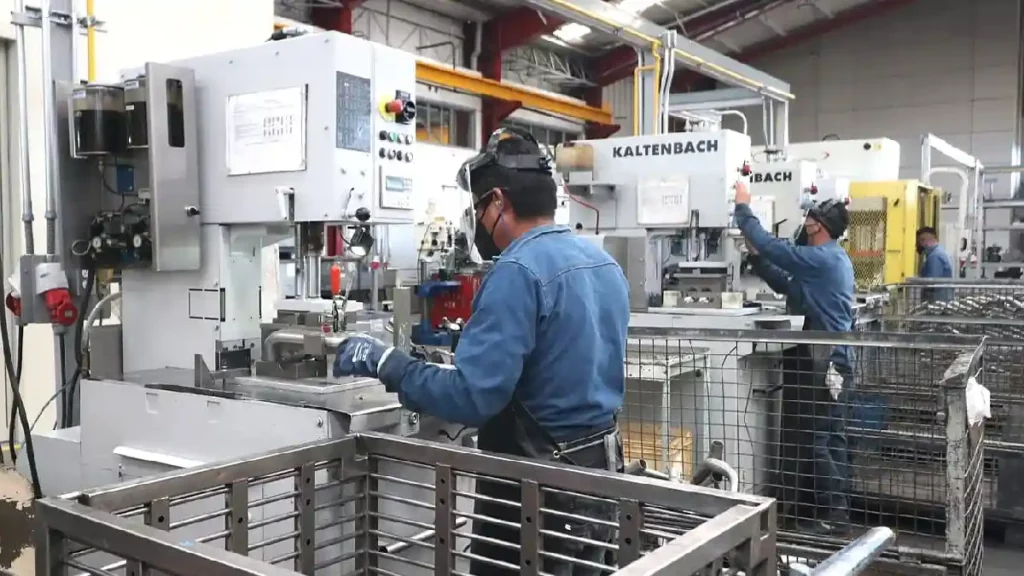 Eleva Fitch Ratings calificación crediticia al gobierno de Puebla