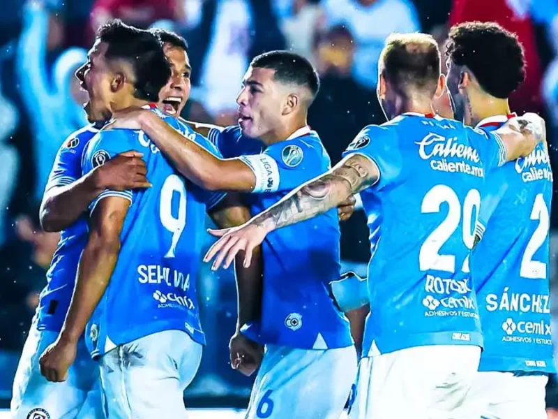 Cruz Azul golea al América en el Clásico Joven del Apertura 2024 