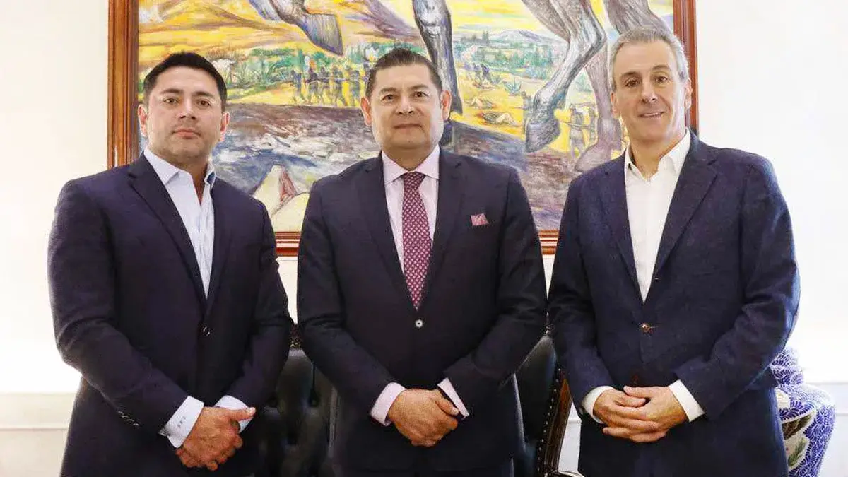 Nombran al exmorenovallista Fernando Rosales próximo titular de la SSC Puebla con Pepe Chedraui
