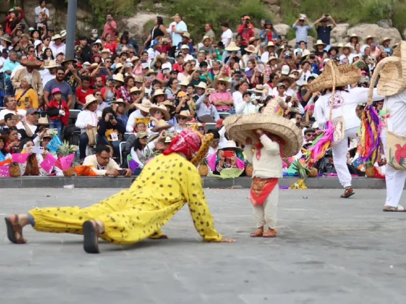 Más de 35 mil personas llegaron al Pueblo Mágico de Atlixco para disfrutar del Huey Atlixcáyotl