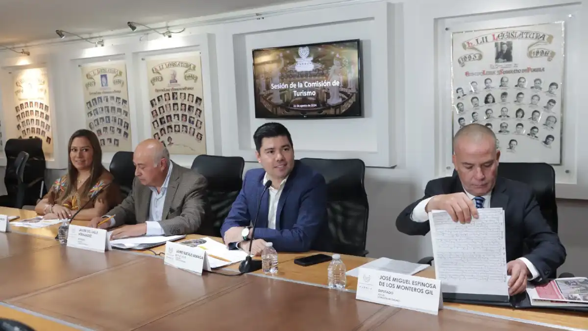Presenta Comisión de Turismo Informe Anual de Trabajo