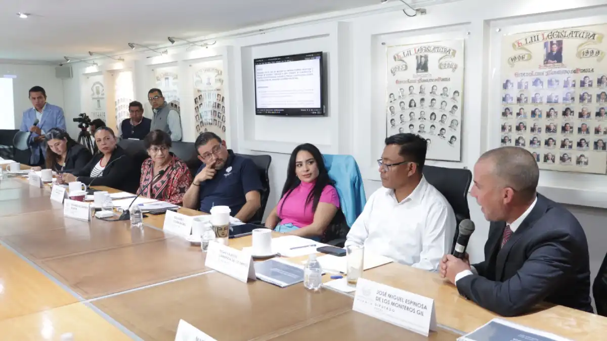 Aprueban en Comisión, reformas para garantizar paridad de género en renovación de titularidad del Poder Ejecutivo