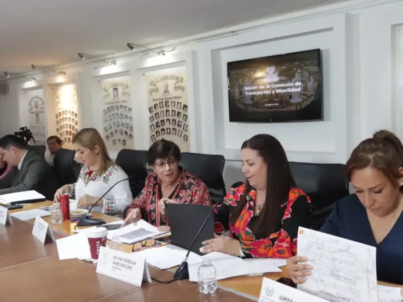 Comisión de Transportes y Movilidad presenta Informe Anual de Trabajo