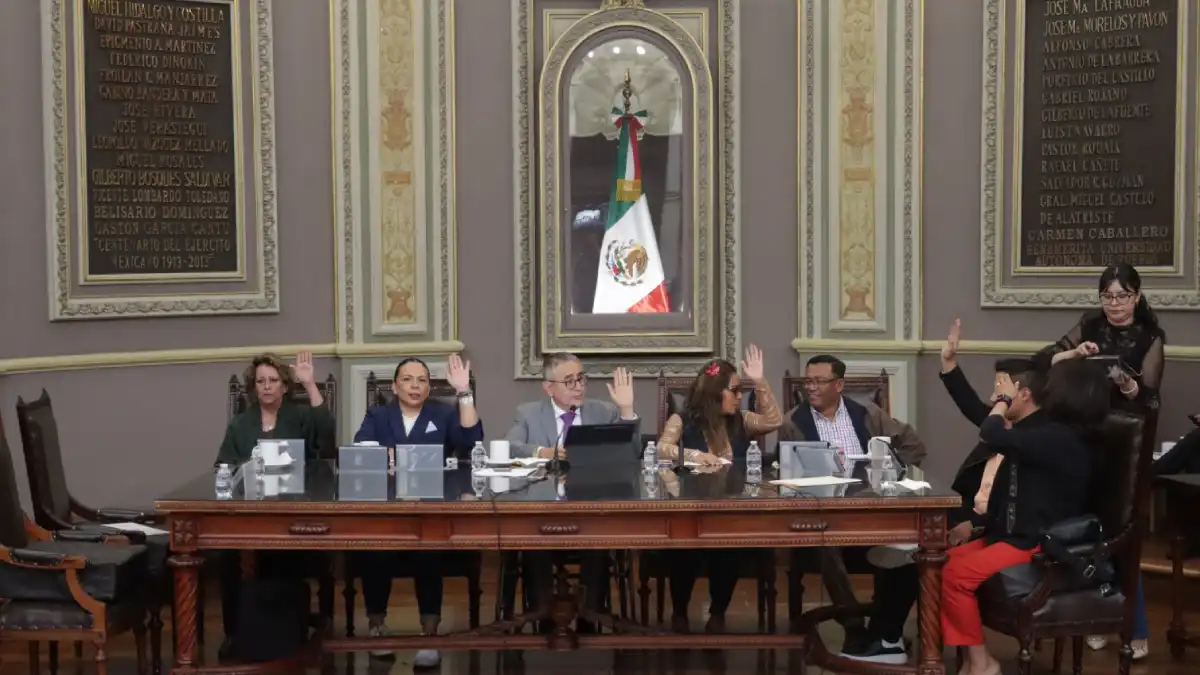Convoca Comisión Permanente del Congreso a Sesión Extraordinaria
