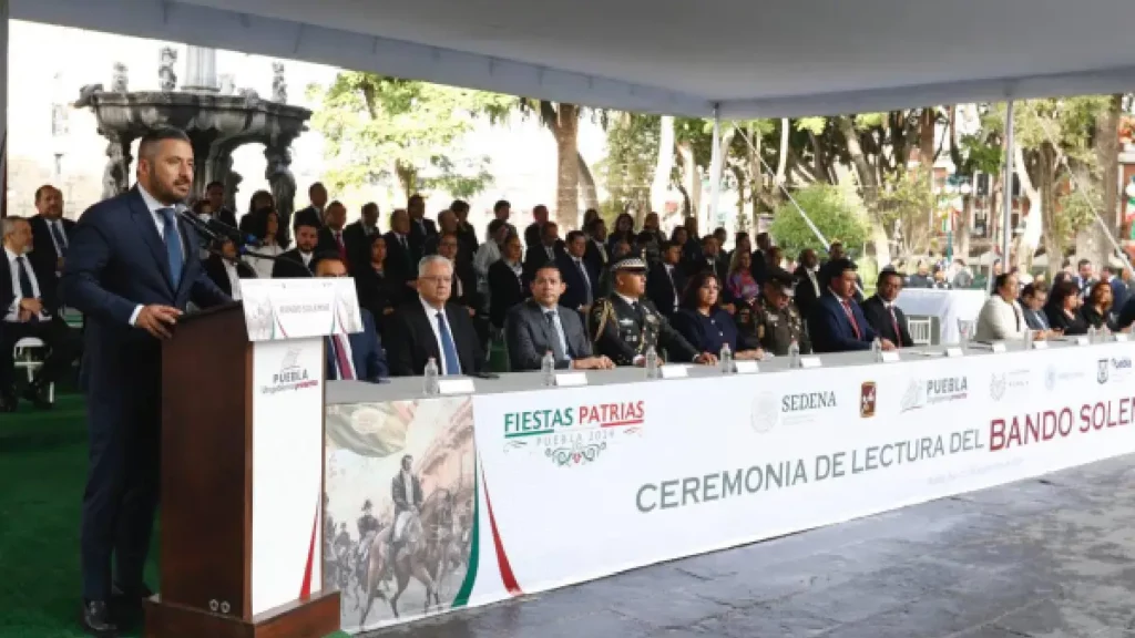 Inician las celebraciones por el 214 aniversario de la Independencia