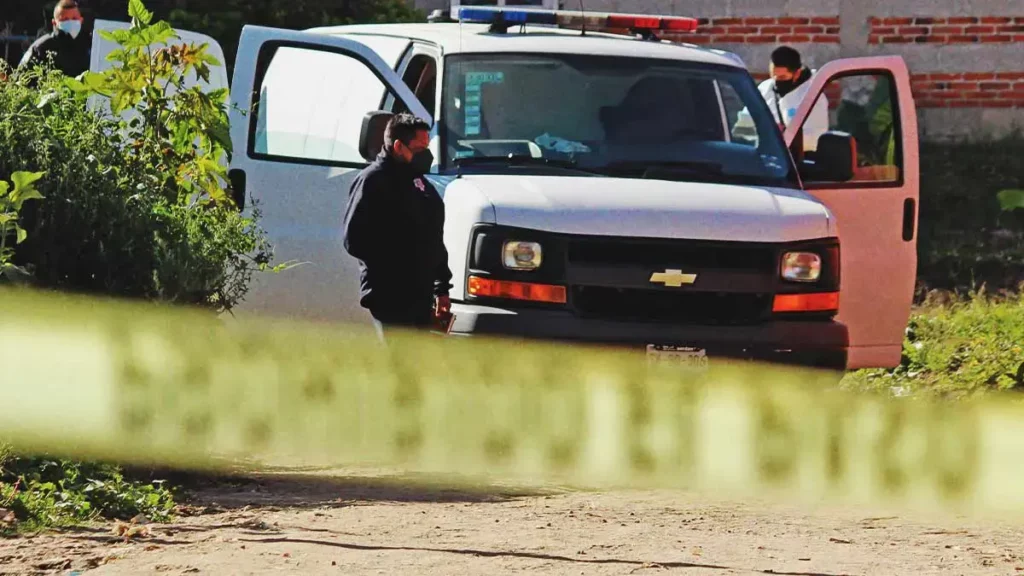 Abandonan cuerpo decapitado y embolsado en Molcaxac, Puebla