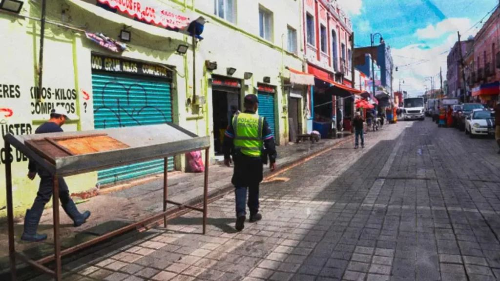 Ayuntamiento de Puebla realiza operativo en zona de pescados y mariscos del Centro Histórico