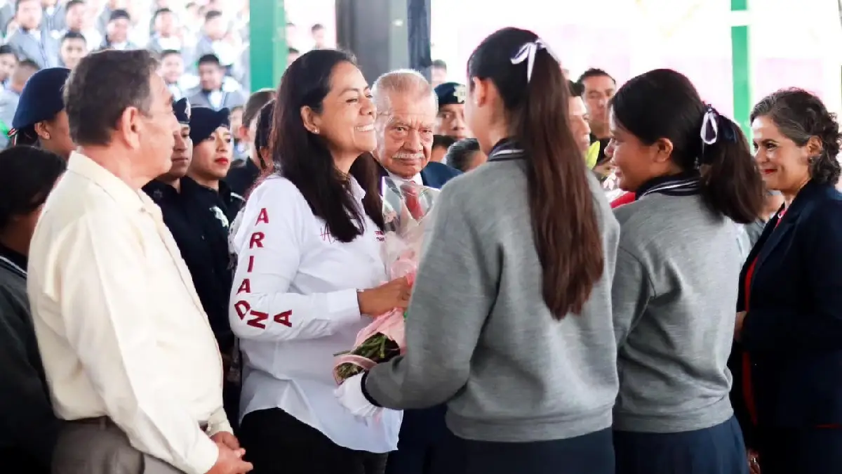 Ariadna Ayala invierte en obras educativas para mejorar el futuro de jóvenes atlixquenses
