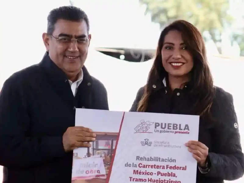 Angélica Alvarado acompaña al gobernador Sergio Salomón en el inicio de la rehabilitación de la carretera federal México-Puebla