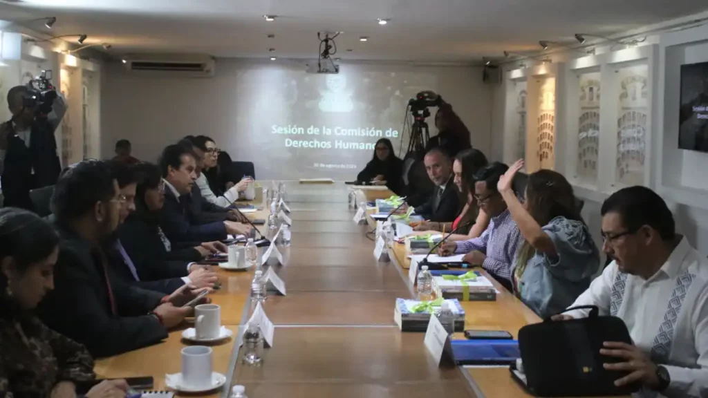 Aprueba Comisión del Congreso reforma sobre integración del Consejo Consultivo de la CDH
