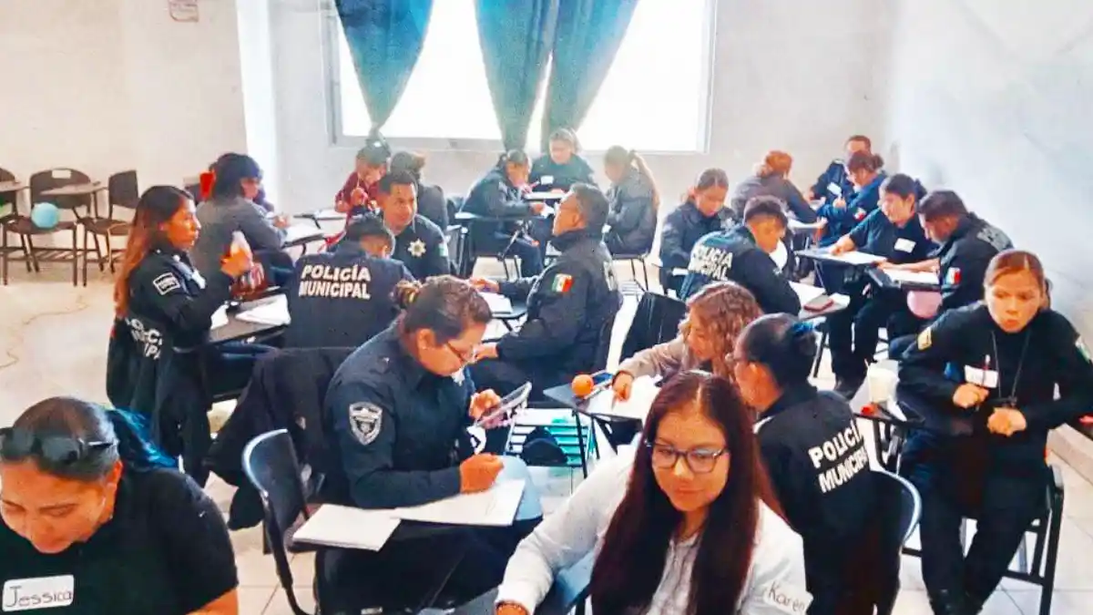 Concluye ciclo de seminarios para Policías de San Andrés Cholula