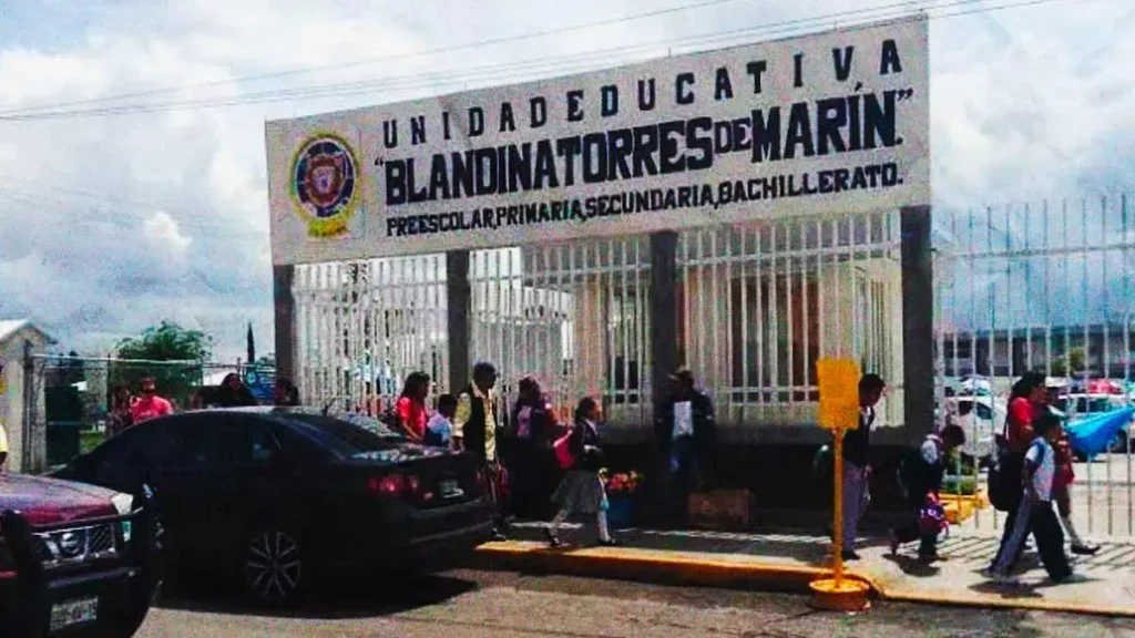 Tras escándalo en la secundaria Blandina Torres de Marín nombran nuevos directivos
