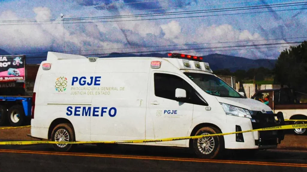 Hombre es asesinado a balazos dentro de un auto en San Gabriel Chilac