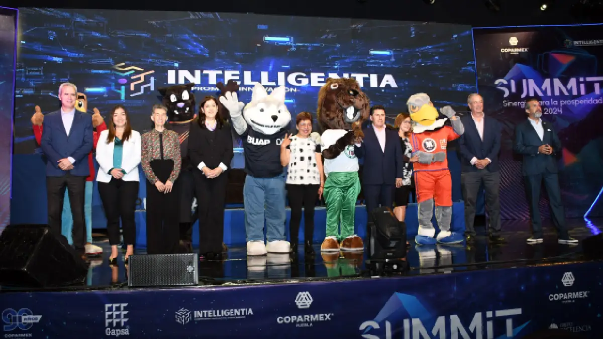 Inaugura la Rectora María Lilia Cedillo Ramírez “SUMMIT. Sinergia para la prosperidad 2024”