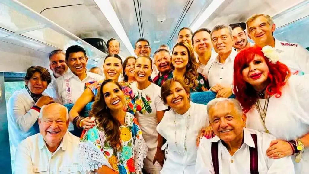 Gobernadores de Puebla acompañan a AMLO y Sheinbaum en inauguración de vagones del Tren Maya 