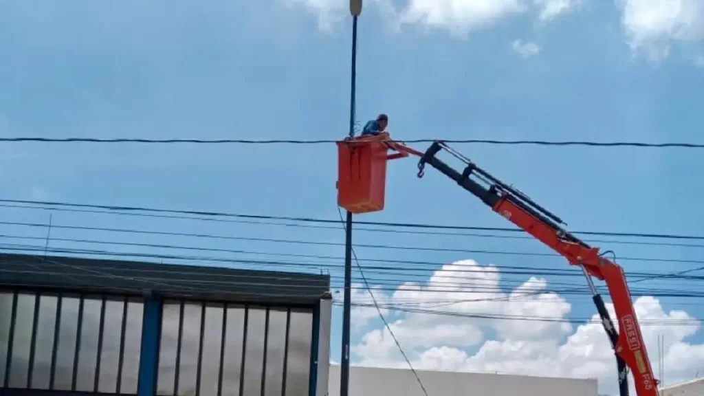 Secretaría de gestión y desarrollo urbano retira más de un millón de metros lineales de cableado