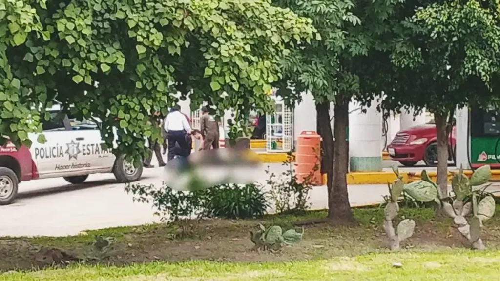 Trabajadora de gasolinera sobrevivió a intento de feminicidio en Puebla; expareja le disparó en la cabeza
