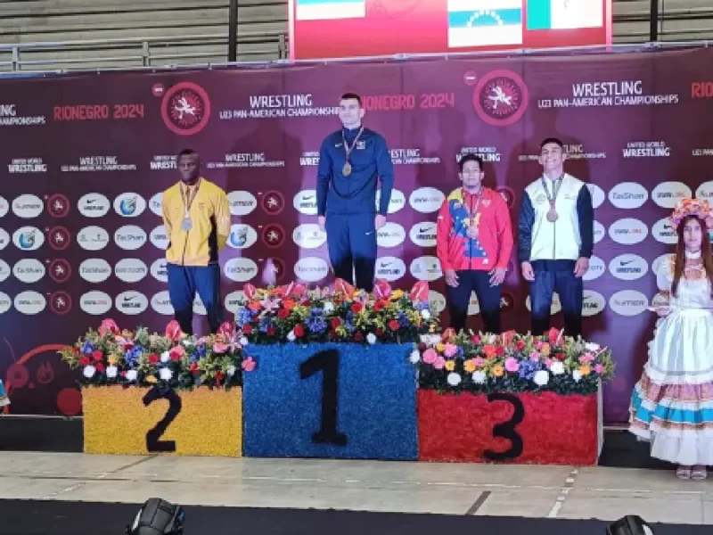 Atleta de la BUAP representará a México en el Campeonato Mundial de Lucha Olímpica